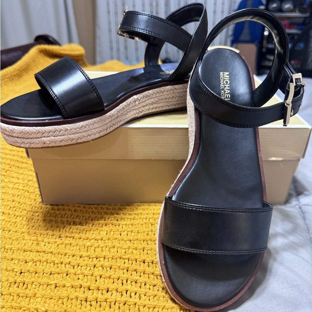 Michael Kors - Richie Espadrille Sandal @michaelkors
@womans